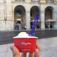 Pineapple and ginger ice-cream! at Gelados Fragoleto in Lisbon
