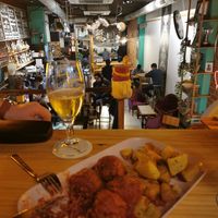 Sorry, we'd already started our 'albóndigas' 😊🌱 at Recyclo Bike Cafe in Malaga