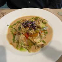 Huera with sautéed vegetables and peanut sauce (also vegan) at Vegetalia - Born in Barcelona