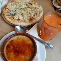 pizza and Catalan creme and fresh juice at Vegetalia - Born in Barcelona
