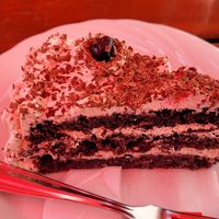 vegane Schwarzwälder at Rifugio Vajolet in Vigo Di Fassa