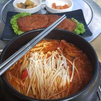 Kimichi Raman at The Boneless Kitchen - 无骨厨房 in Central Singapore