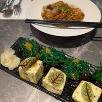  at elemen 元素 - Millenia Walk in Central Singapore