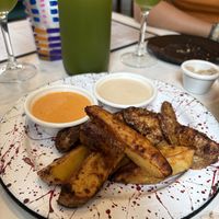 Papas rústicas  at Casa Munay in Buenos Aires