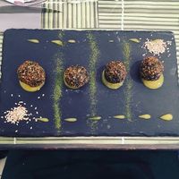 Quinoa balls  at Cavoli Nostri in Naples