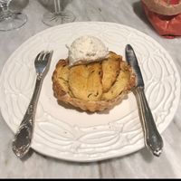Apple Pie at Botanica Lab in Bologna