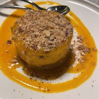 Mango Mandel Vanille cheesecake   at Botanica Lab in Bologna