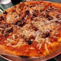 Vegan pizza with vegan cheese and veggies  #Veganuary at American Flatbread in Canton