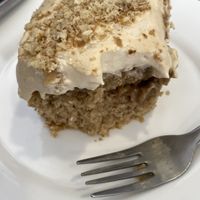 Bolo de café  at Pausa Util in Braga