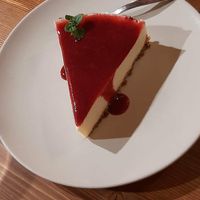 Cheescake con marmellata di lamponi at Torre Morgana in Umbertide