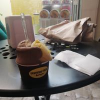 Coppetta gianduia e banana-mango €3,50 at Gelateria Italia in Rovinj