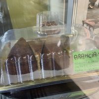 Vegan baked goods at Gelateria Italia in Rovinj