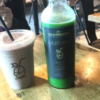 Juice & smoothie at The Cold Pressery in Mississauga