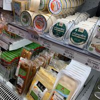Vegan cheese selection  at L'Eau Vive in Courbevoie