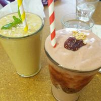 Smoothies at Cafe Mimosa in Takapuna