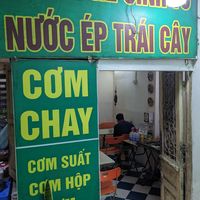 Heres the restaurant down the alley at Tu Hao in Hanoi
