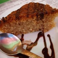 Tarta de zanahoria at Veg World India in Barcelona