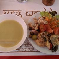 Salad from the salad bar and leek soup at Veg World India in Barcelona
