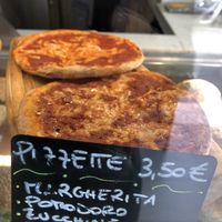 Mini pizzas  at 100% Bio in Rome