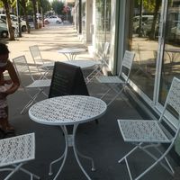 Outdoor sitting at Granny Smith in Annecy