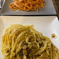 Amatriciana and carbonara  at Ma va' in Rome