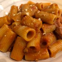 Pasta amatriciana at Ma va' in Rome