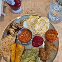 Vegetarian brunch at Tea Hive in Manchester