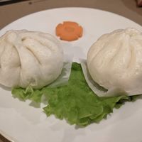 Banh bao at La Baie du Dragon in Marseille