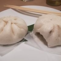 Brioches vege : délicieuses at La Baie du Dragon in Marseille