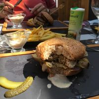 Seitan burger at Verdeando in Denia