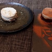 Lemon tart and tiramisu at Verdeando in Denia