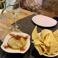 Hummus with nachos  at Verdeando in Denia