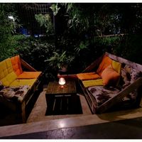 nice place for relaxing with a good beer or a nice glass of wine at Lizard in Rome