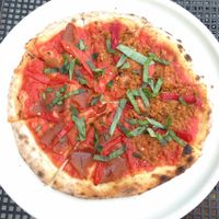 pizza at Pizza Nea in Minneapolis