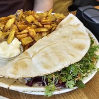 Kebab en fries at Beet in Luxembourg City