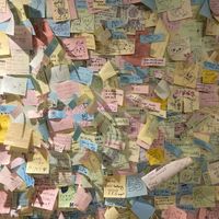 Message board in the dining room at CITRON in Tokyo