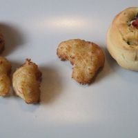 cauliflower and kind of mini-pizza at De Vegetarier in Leeuwarden