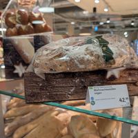 Veganer Weihnachtsstollen at denn's Biomarkt in Jena