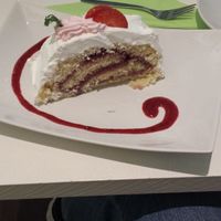 Erdbeeren Sahne Bisquit Rolle 
Super lecker! at Cafe Corba in Bochum