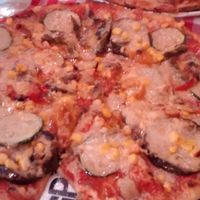 The delicious pizza I had at Nova Pizza at NovaPizza Vegan Kitchen in Edinburgh