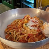 Spaghettone e pomodoro at NovaPizza Vegan Kitchen in Edinburgh