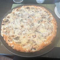 🌱 QUATTRO FORMAGGI E FUNGHI  at NovaPizza Vegan Kitchen in Edinburgh