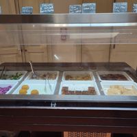 Buffet mit ausschließlich vegane/glutenfreien Speisen  at Flora in Verona