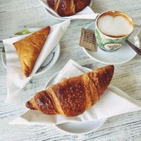 Vegan croissants at Feliz Cafe in Peschiera Del Garda