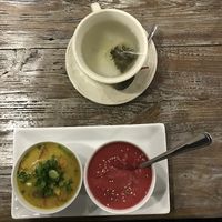 Two small vegan soups at Okiem i Brzuchem in Katowice