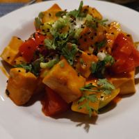 Süß-sauer Gericht mit Ananas at Banlle in Siem Reap