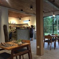 warm homey feel at Banlle in Siem Reap