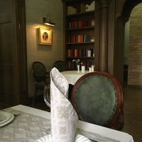 Table (details) at Platan in Samarkand