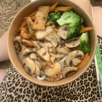 udon noodles with veggies and tofu at Quy Nguyen - Vegan Living in Berlin