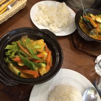 Kokos-Curry mit Erdnüssen at Quy Nguyen - Vegan Living in Berlin